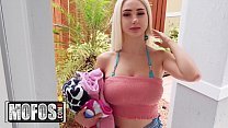 phim sex vietsud nangcuc Nữ nhân viên dâm gạ tình anh quản lý đã có vợ